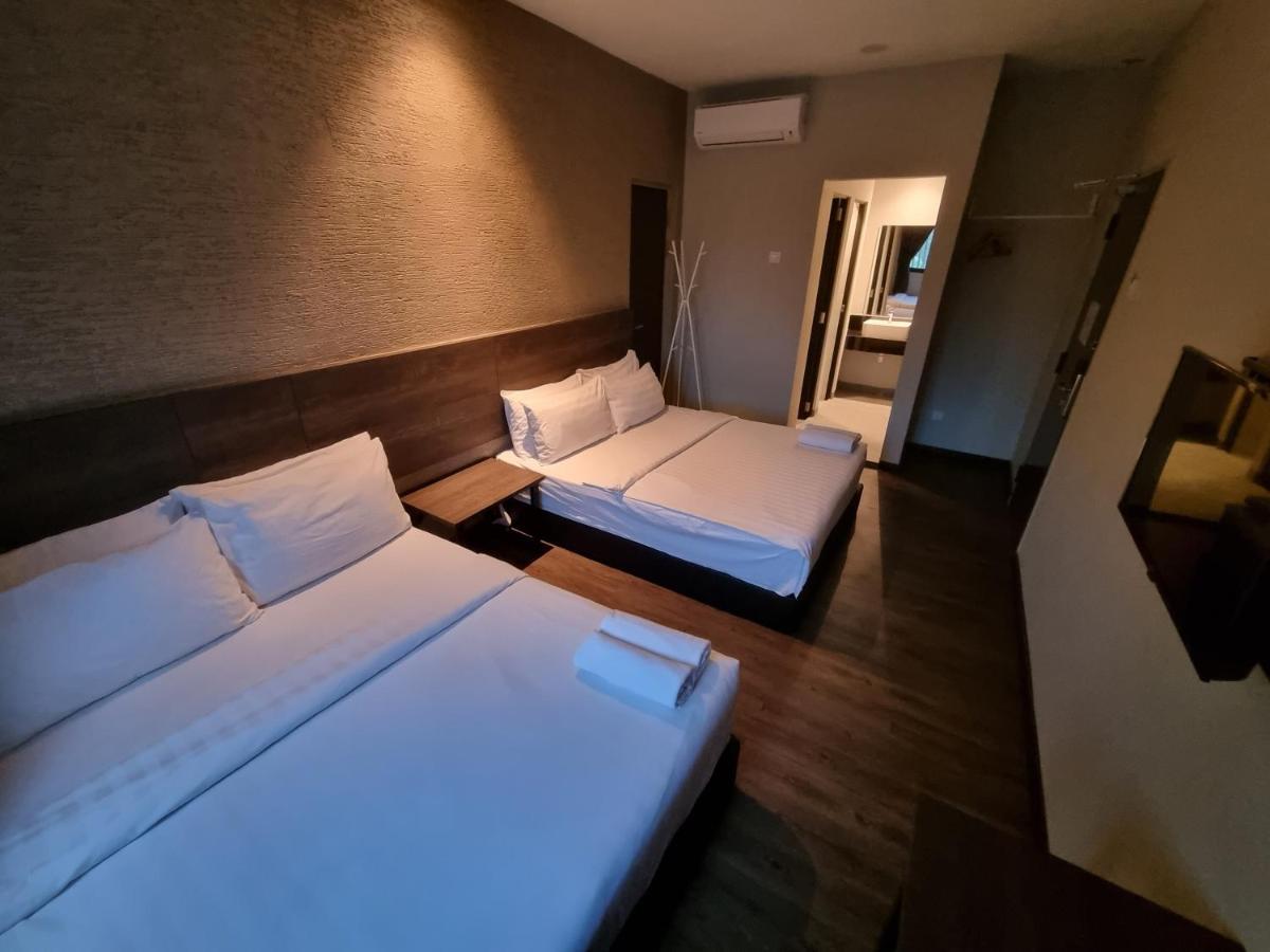 Miico Hotel @ Mount Austin Johor Bahru Exterior photo