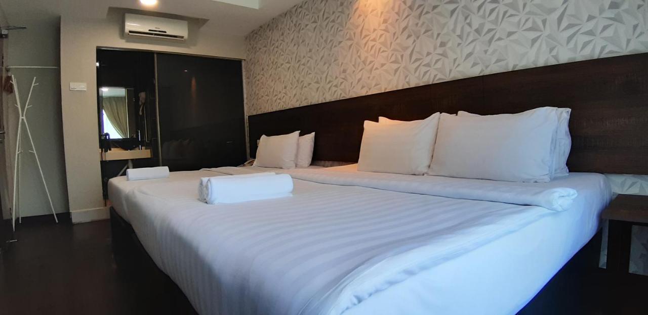 Miico Hotel @ Mount Austin Johor Bahru Exterior photo